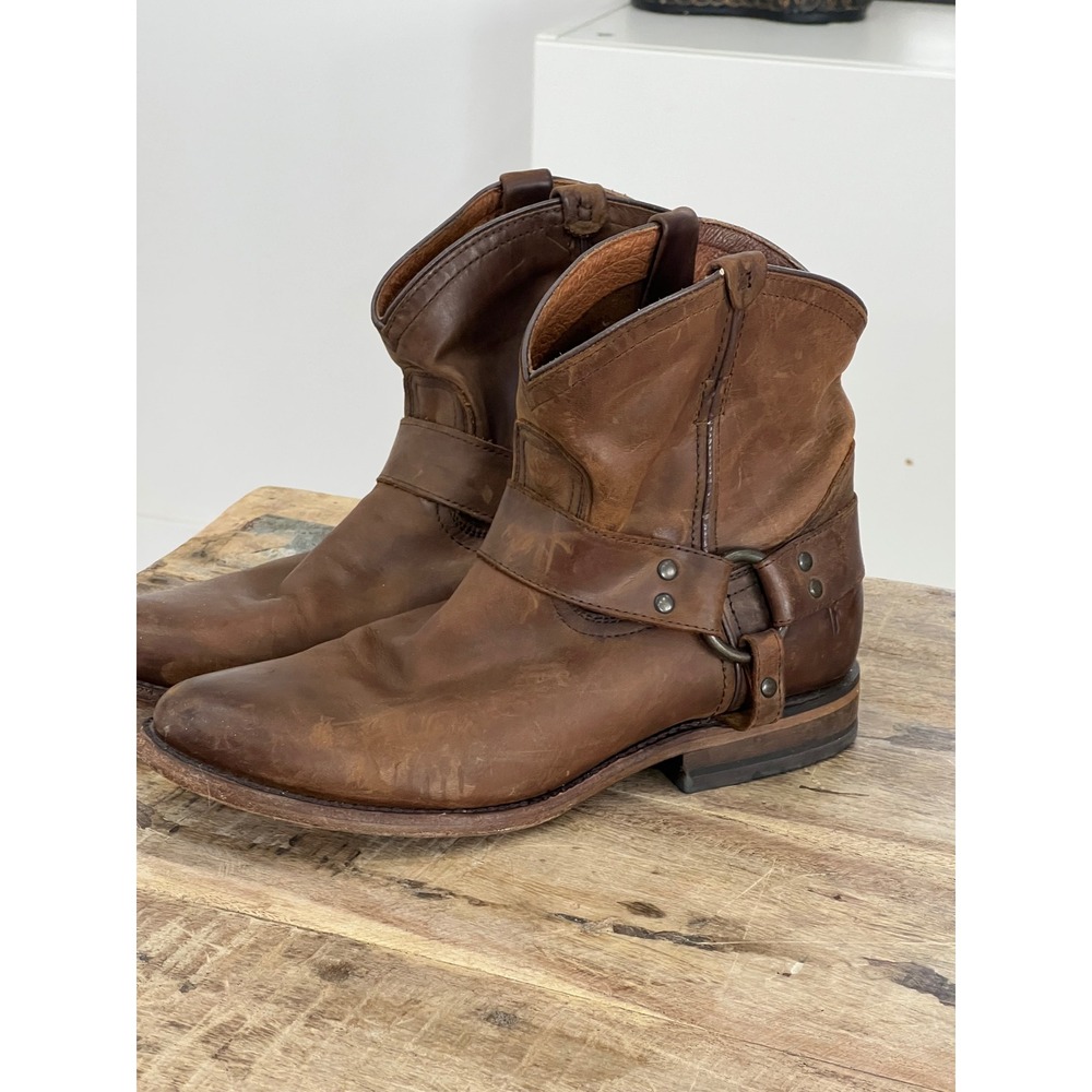 FRYE Leather Harnes Ankle Boots Size 8